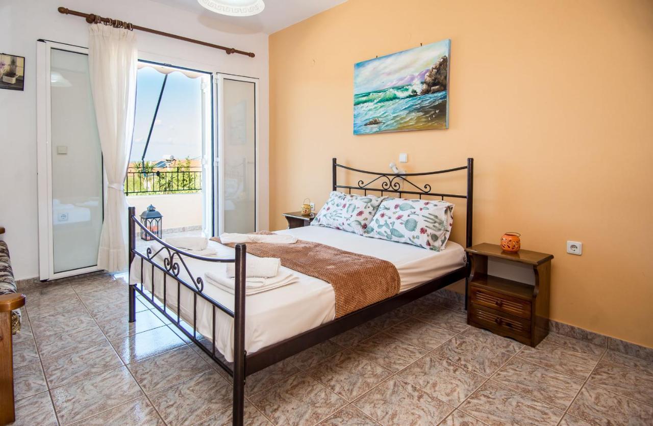 Aristotelis Apartments Razáta Dış mekan fotoğraf