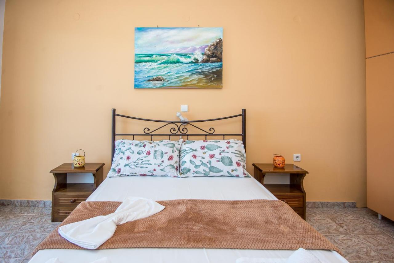 Aristotelis Apartments Razáta Dış mekan fotoğraf