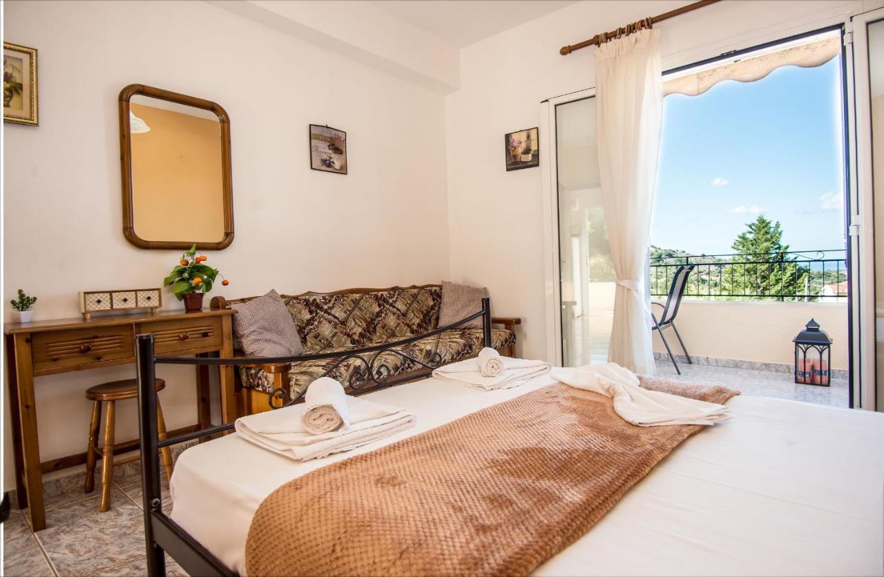 Aristotelis Apartments Razáta Dış mekan fotoğraf
