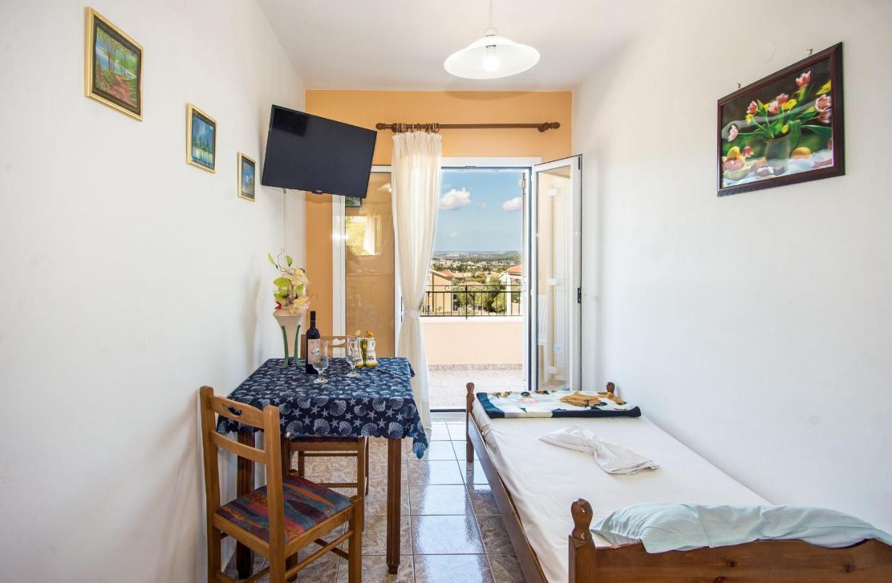 Aristotelis Apartments Razáta Dış mekan fotoğraf