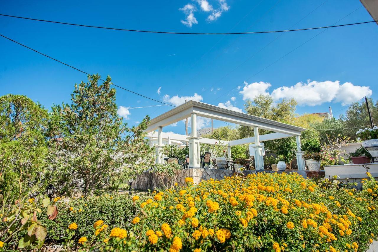 Aristotelis Apartments Razáta Dış mekan fotoğraf