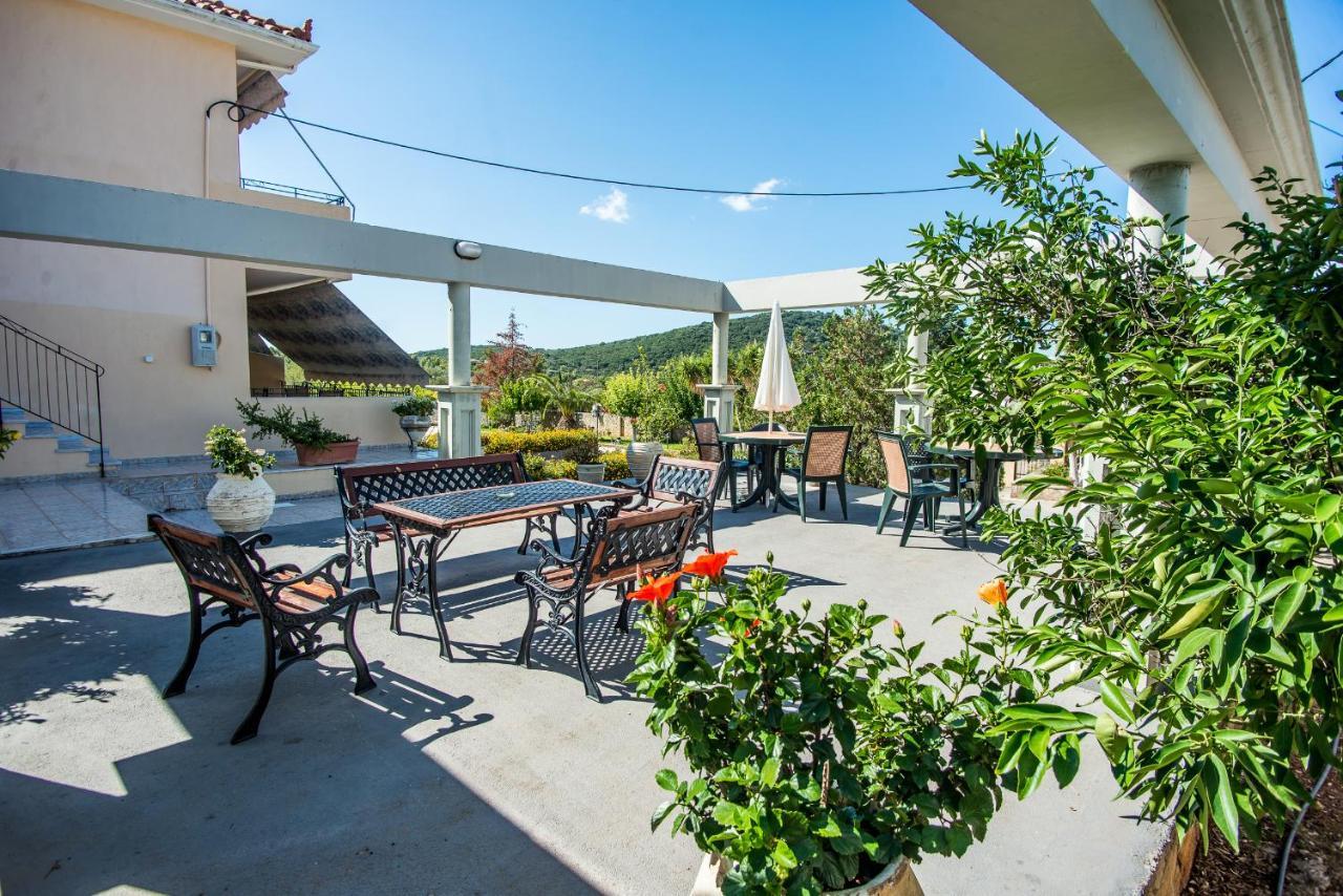 Aristotelis Apartments Razáta Dış mekan fotoğraf
